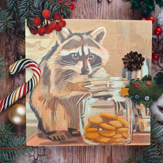 Waschbären-Weihnachtskarte mit Keksglas und festlicher Deko, Teil der umweltfreundlichen Edition aus Recyclingpapier.